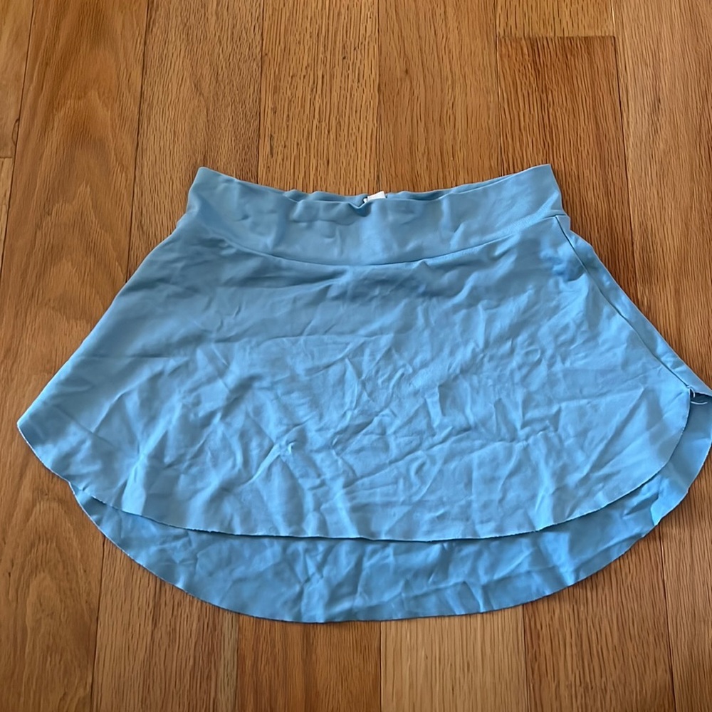 Motionwear ballet skirt. Medium child 8-10. EUC